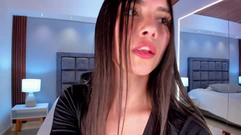 Emma  Everyday From 0530 to 1430 Col Time online show from 19, 12, 2024