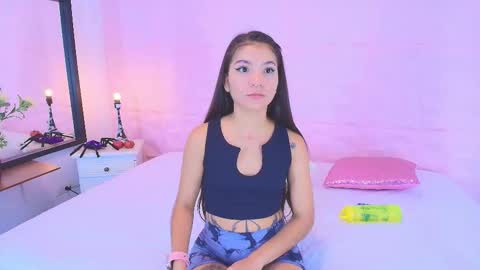 Emma  online show from 22, 10, 2025