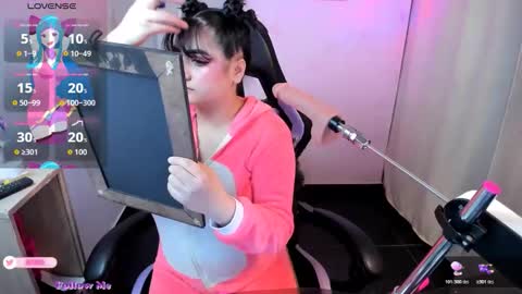 modelo independente online show from 28, 11, 2025