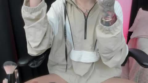 Emma  online show from 16, 1, 2026