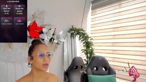  Emma Ferrary  online show from 18, 12, 2025