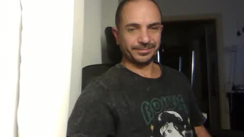 Snapshot of emmagold123 chatting on 23, 11, 2025 Ariel online show from 23, 11, 2025