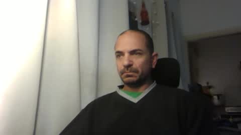 Snapshot of emmagold123 chatting on 23, 3, 2026 Ariel online show from 23, 3, 2026