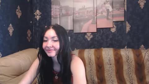 Snapshot of emmagoldx chatting on 6, 1, 2025 EmmaGoldX online show from 6, 1, 2025