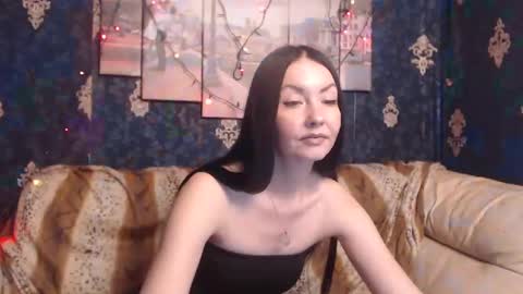 Snapshot of emmagoldx chatting on 2, 2, 2025 EmmaGoldX online show from 2, 2, 2025