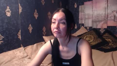 Snapshot of emmagoldx chatting on 31, 10, 2025 EmmaGoldX online show from 31, 10, 2025