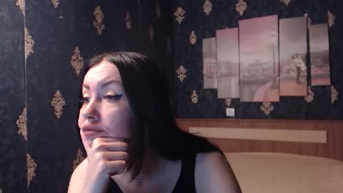 Snapshot of emmagoldx chatting on 27, 11, 2025 EmmaGoldX online show from 27, 11, 2025