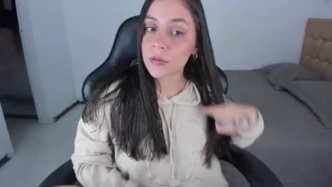 Jennifer online show from 10, 10, 2025