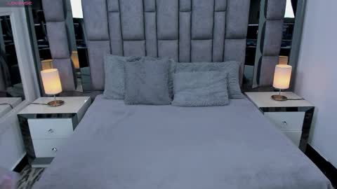 EMMA HILL online show from 5, 12, 2025