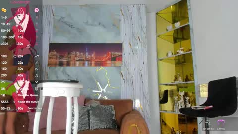 Emma online show from 12, 11, 2025