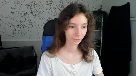 Snapshot of emmanuellbrown chatting on 22, 10, 2025 emmanuellbrown online show from 22, 10, 2025