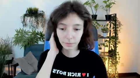 Snapshot of emmanuellbrown chatting on 25, 11, 2025 emmanuellbrown online show from 25, 11, 2025