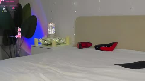 emmanuelleee online show from 7, 1, 2026