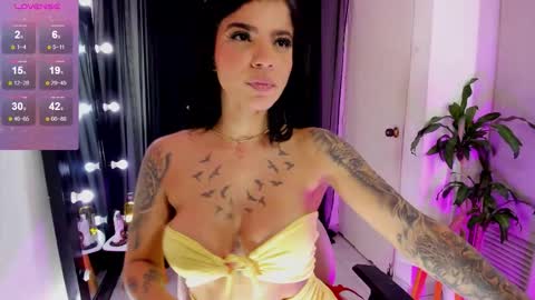 Emma Russell online show from 21, 11, 2025