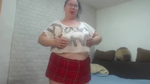 emmasquirt69 online show from 16, 2, 2026