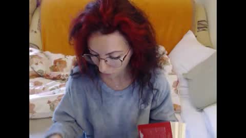 Emmatoo online show from 3, 10, 2025