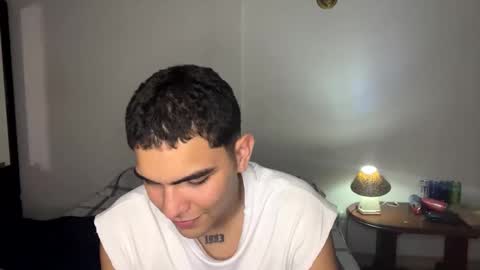 Snapshot of emmett_00 chatting on 21, 10, 2025 emmett_00 online show from 21, 10, 2025