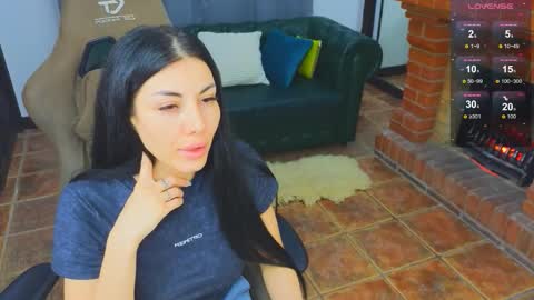 Mia online show from 17, 10, 2025