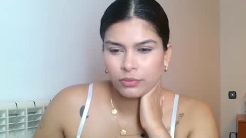 emmie online show from 25, 9, 2025