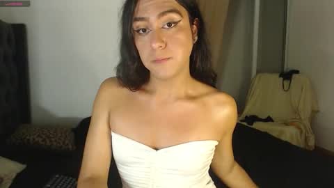 Emely online show from 5, 11, 2025