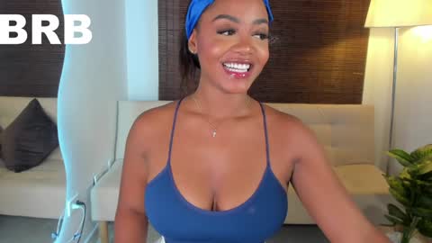 Snapshot of emmy_jacksson chatting on 24, 1, 2025 emmy_jacksson online show from 24, 1, 2025