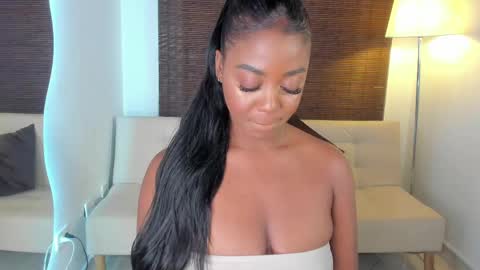 Snapshot of emmy_jacksson chatting on 13, 2, 2025 emmy_jacksson online show from 13, 2, 2025