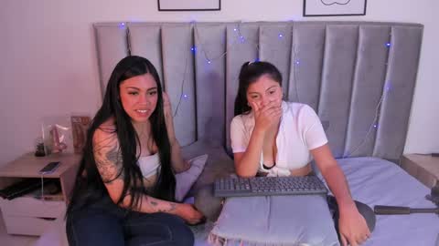 Emily  Laila  online show from 14, 1, 2025