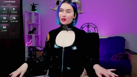 Emmy Bright     50  online show from 4, 12, 2024