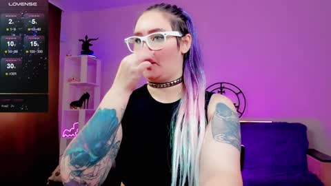 Emmy Bright     50  online show from 5, 12, 2024