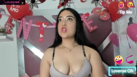 emmymiller1 online show from 17, 2, 2025