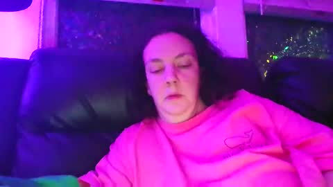 emnm696babii online show from 4, 12, 2025