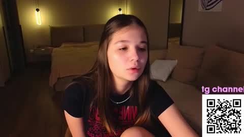 Snapshot of emory_john chatting on 29, 11, 2025 Emory John online show from 29, 11, 2025