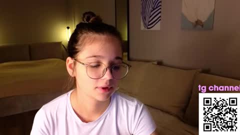 Snapshot of emory_john chatting on 4, 12, 2025 Emory John online show from 4, 12, 2025