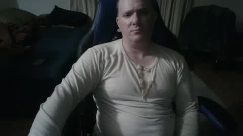 Snapshot of emsguy1 chatting on 29, 3, 2026 Matt online show from 29, 3, 2026