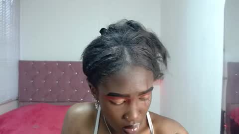 Snapshot of emyfuckpussy chatting on 14, 10, 2025 emyfuckpussy online show from 14, 10, 2025