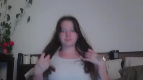 endlessly evie online show from 27, 1, 2025