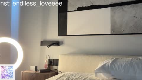 Mia online show from 10, 1, 2026