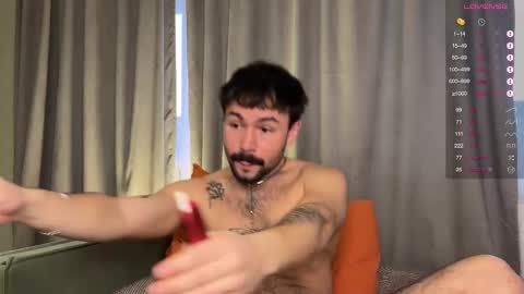 Snapshot of enen_glo chatting on 12, 11, 2025 Enen online show from 12, 11, 2025