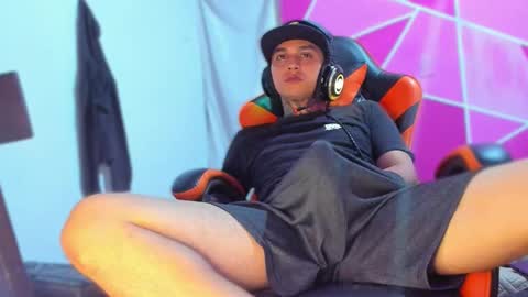 Snapshot of enjoymycock99 chatting on 2, 3, 2026 enjoymycock99 online show from 2, 3, 2026