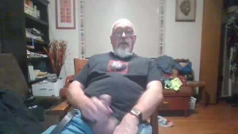 Snapshot of enough57 chatting on 4, 12, 2025 enough57 online show from 4, 12, 2025