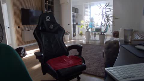 Erik online show from 20, 12, 2024