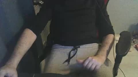 Snapshot of enriquexxx21xxx chatting on 6, 2, 2026 enriquexxx21xxx online show from 6, 2, 2026