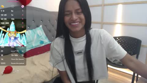 Snapshot of enyelin chatting on 8, 3, 2026 Enyenlina online show from 8, 3, 2026