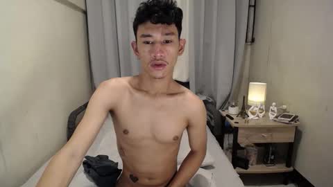 Snapshot of enzinoxx2024 chatting on 10, 10, 2025 enzo online show from 10, 10, 2025