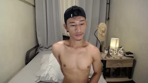 Snapshot of enzinoxx2024 chatting on 6, 1, 2026 enzo online show from 6, 1, 2026