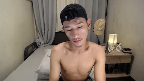 Snapshot of enzinoxx2024 chatting on 11, 1, 2026 enzo online show from 11, 1, 2026