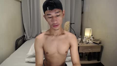 Snapshot of enzinoxx2024 chatting on 13, 2, 2026 enzo online show from 13, 2, 2026