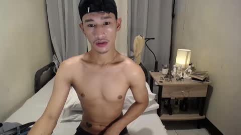 Snapshot of enzinoxx2024 chatting on 15, 2, 2026 enzo online show from 15, 2, 2026