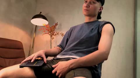 enzo_steel online show from 23, 11, 2025