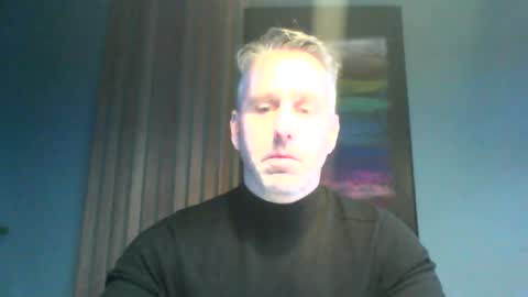 Enzos Massive Cock online show from 8, 1, 2025